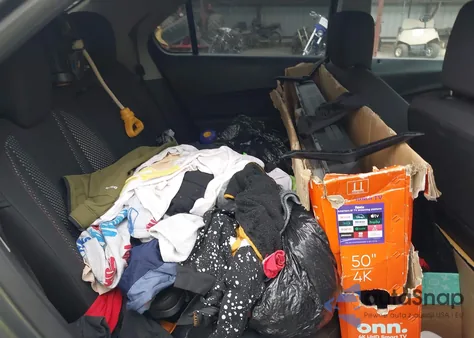 2013 Chevrolet Equinox 1Lt из США, поврежденный, VIN 2GNFLEEK1D6266253